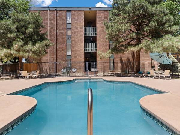 1 Bedroom available for immediate move in $250 off move in costs 1