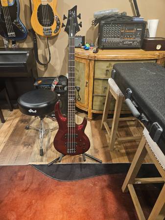 ESP bass 1