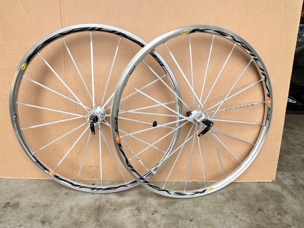 Mavic Ksyrium SSC SL 700c Road Bike Clincher Wheelset 9/10/11 Speed 1