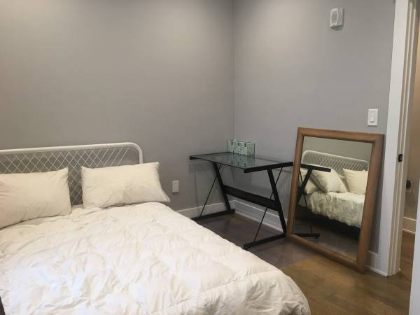 $1,550 / 2br - 1500ft2 - Furnish 1BD + Parking + 3mins walk to MBTA + Near Logan Airport (East Boston)63802096919041123