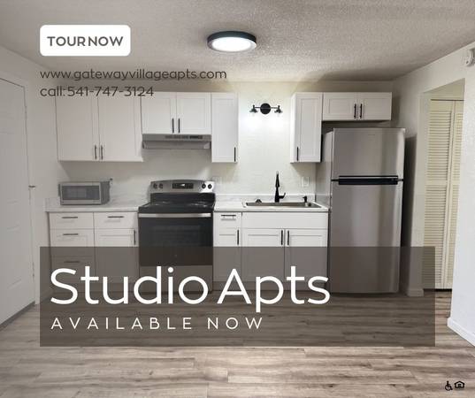 🏡 Pet-Friendly Community with Open Green Spaces 1