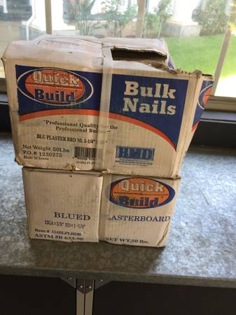 BLUE STEEL LATH NAILS 1