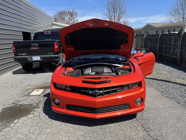 Camaro SS descapotable 2011 - $22,500 (Concord)63613482520833122