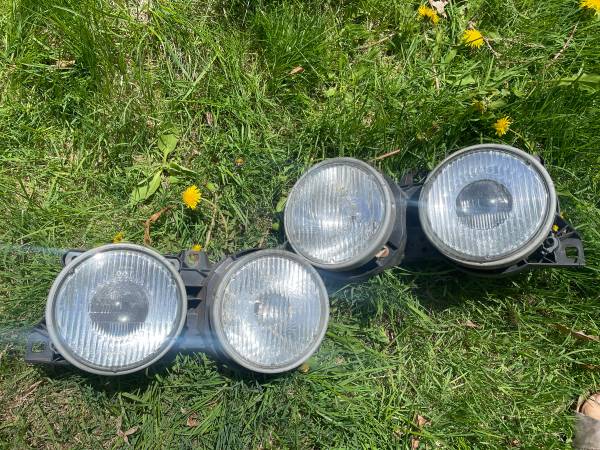 BMW E30 3 series Hella projector headlight assys 1