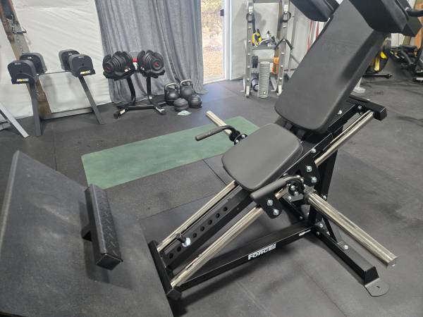 Force USA Compact Leg Press & Hack Squat V3 1