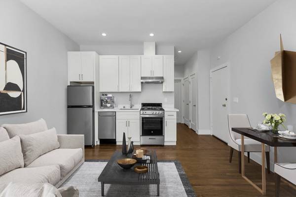 $4,995 / 2br - 721ft2 - COMING SOON ~ WALK TO PANHANDLE/GG PARK ~ NOPA 2BD 1BA WITH W/D IN UNIT (NOPA)63668011657473121