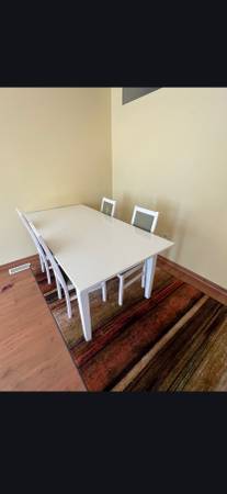 Ikea expandable table 1