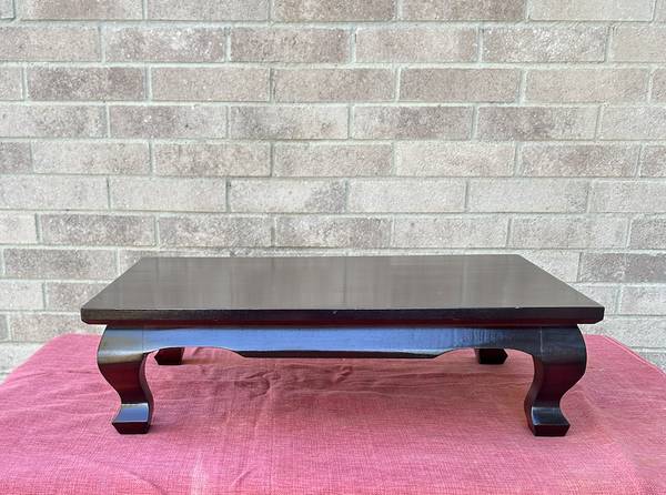 BONSAI DISPLAY STAND 1