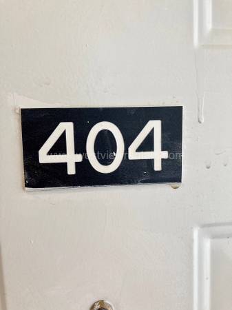 $2,550 / 3br - 1100ft2 - Broadway #404 | Unidad en Piso Superior, Esquina de 3 Dormitorios/2 Baños (Happy Valley)63920957625346122