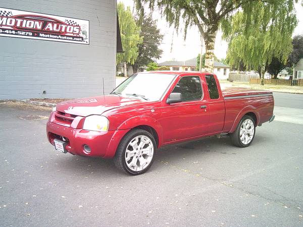 2004 Nissan FRONTIER XE EXT - Photo 2