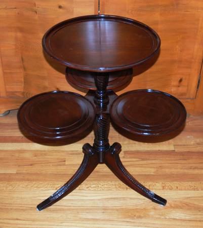 1946 Four Tier Mahogany Plant Stand. 1