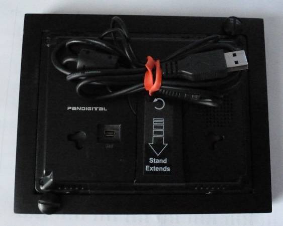 El modelo Pandigital PAN5000W02 tiene una pantalla LCD de 5 pulgadas - $5 (Alexandria, VA)63471267021185124