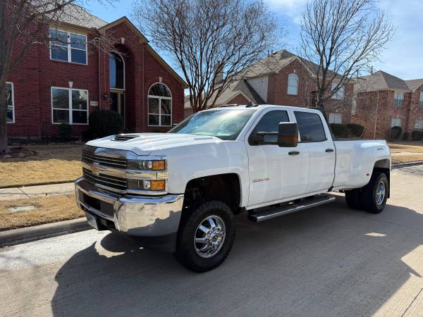 2017 Chevrolet Silverado 3500hd Duramax - Photo 3