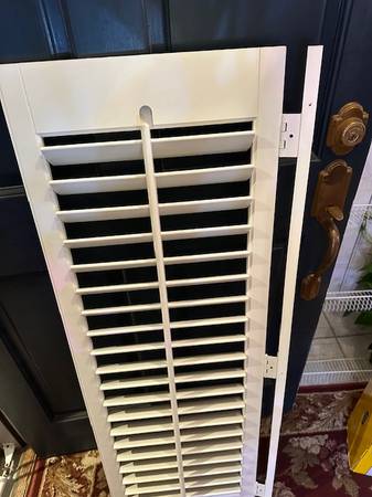 Plantation Shutters - White - 4 Pairs 1
