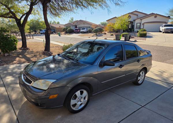 2006 Ford Focus SES 1