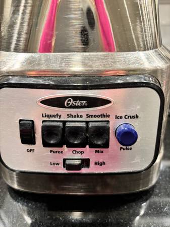 Blender oster 1