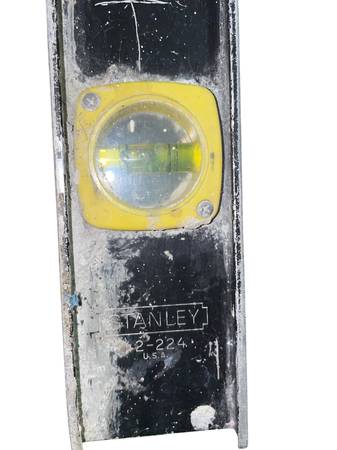 Nivel Stanley de 2 pies - $5 (Baldwin)63471465538689121