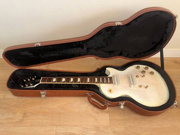 Gibson Les Paul Case 1