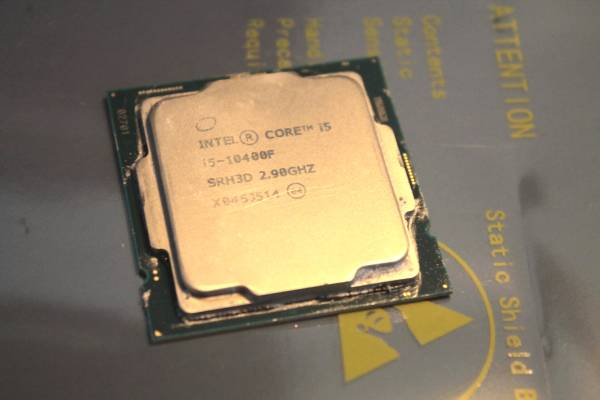 CPU Intel i5-10400F, SRH3d 2.90GHz 1