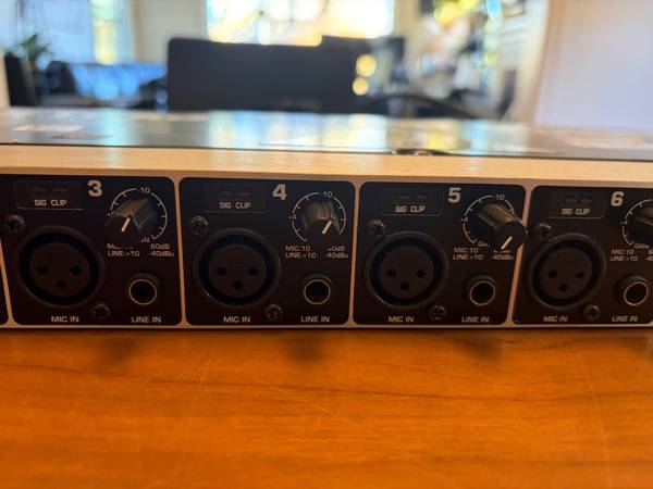 Behringer ADA8000 Ultragain Pro-8 ADAT expander - musical