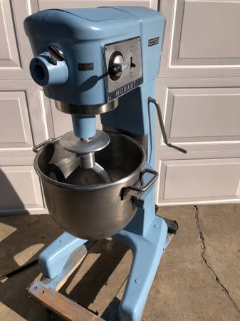 Hobart Dough Mixer 30 qt. 1