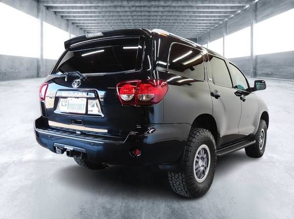 2019 Toyota Sequoia 4x4 4WD SR5 SUV - $46,999 (Escondido Auto Super Center)63476372625665122