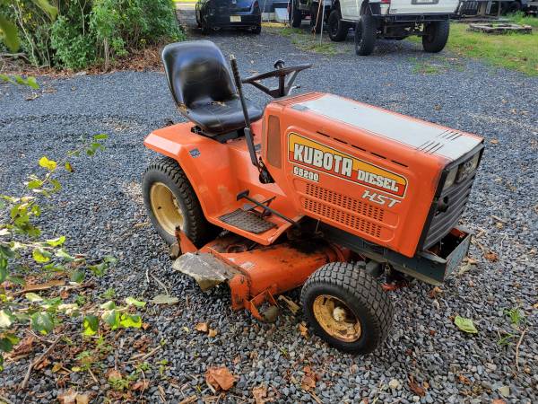 Kubota g5200 diesel hydrostatic lawn tractor mower 48" trade zero turn - $1,800 (Hammonton, NJ)62925981036163122