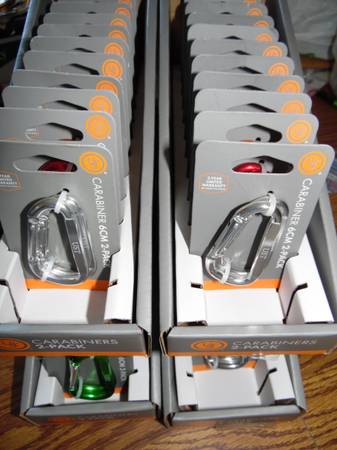 Carabiner Clips 6 cm Quick Release 2 Pack--New in Package-Half Price-- 1