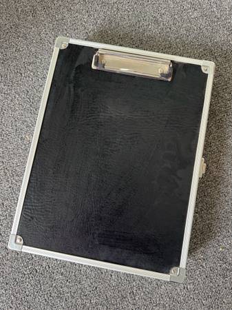 VAULTZ LOCKING 8.5X11 STORAGE CLIPBOARD, BLACK 1
