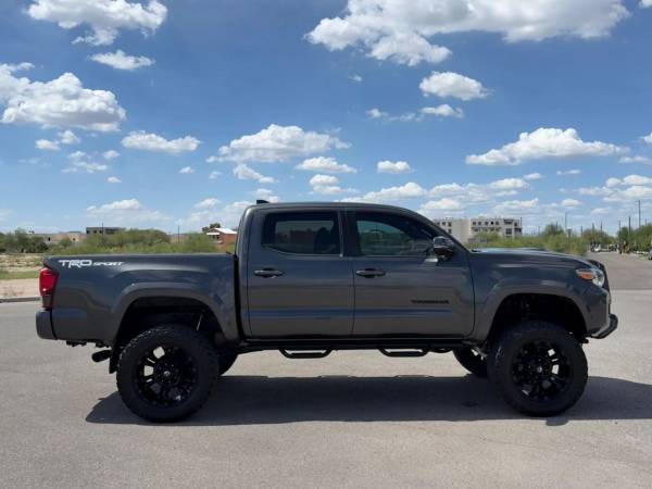 2019 Toyota Tacoma Double Cab - Photo 6