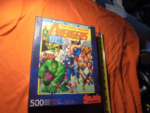 AVENGERS # 700 COVER 500 PIECE PUZZLE!! Aquarius Games, 2021!! $15.00 1