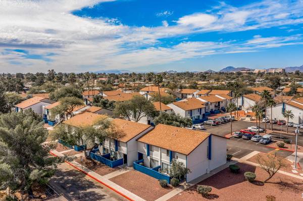$952 / 2br - 850ft2 - 2/hab 1/ba, Centros modernos de lavandería en el lugar, ¡Ubicado en Tucson! (3201 E Seneca St, Tucson, AZ)63674946998657123