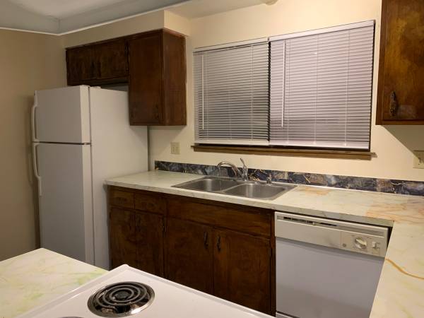 $1,300 / 2br - 1200ft2 - Townhouse Style Duplex for Rent (Cottage Grove)63977278970499122