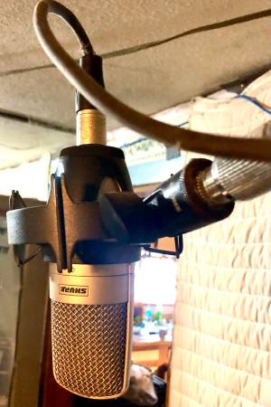 Shure KSM27 Studio Vocal Microphone Like New Condition W/Shockmount 1