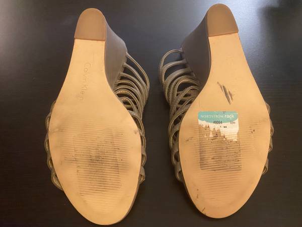NEW Calvin Klein Sandals (size 10) - $10 (Mill Creek / Bothell / S. Everett)63470798147331122