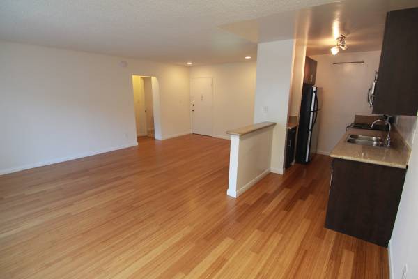 $2,145 / 1br - 650ft2 - Amazing 1 Bedroom Available (Los Angeles)63700899710979121