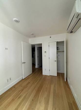 $1,500 / 1br - Modern 1BR in Prime Williamsburg (Brooklyn)63912046340098121