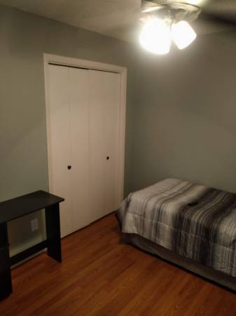 $650 Furnished Room in house w/Pool Near Redstone. Flat rate. (Huntsville)63801860205955122