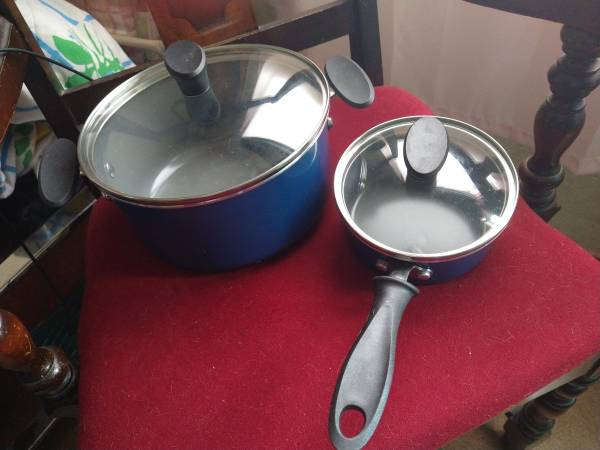 New Farberware pot  set 8. 1