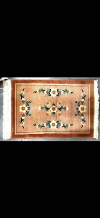 HANDMADE CHINESE FINE WOOL AREA RUGS  -  PAIR (2). 1