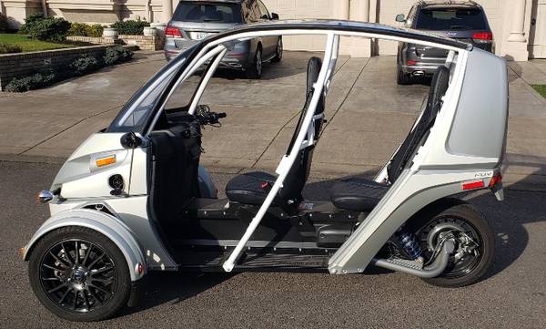 2020 Arcimoto FUV - low miles - $7,500 (Gilham)63470222665601123