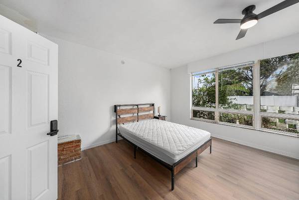 $1000.00 / 1br - Cozy 1 Bed/1 Bath Room in Tampa | Available 10/6 | $1000/mo63976136174723121