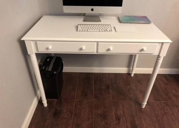 Desk 1