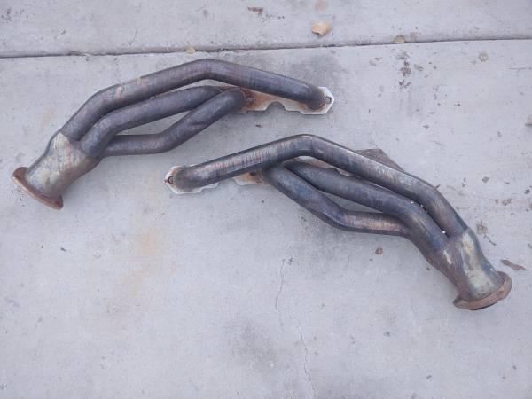 Chevy small block mid-length headers 1