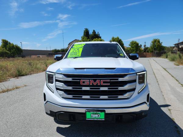 2023 GMC Sierra 1500 SLE - Photo 2