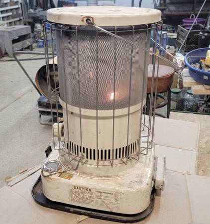 KEROSENE HEATERS 1