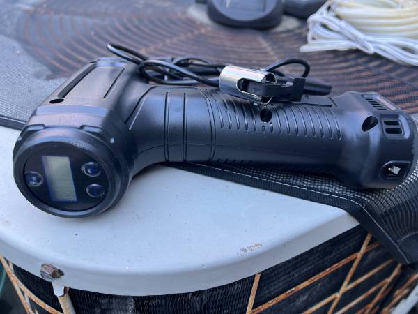 Portable Digital Car Inflator 1