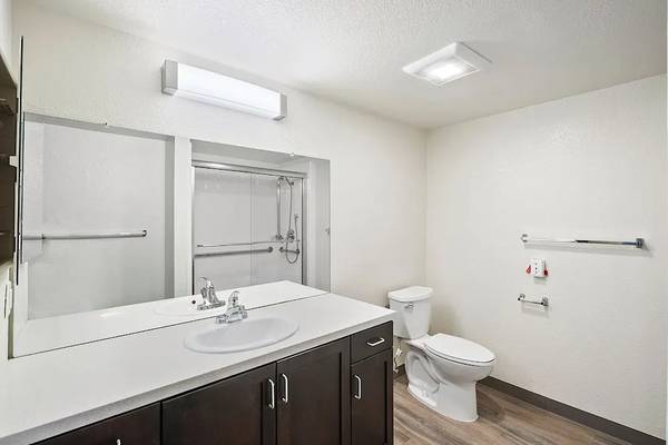 $1,260 / 1br - Cómodo hogar de 1 habitación en una comunidad de 62+ en San Jose. (San Jose central)63946668705923123