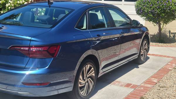 2021 Volkswagen Jetta SEL - $17,800 (palo alto)63470419615361122