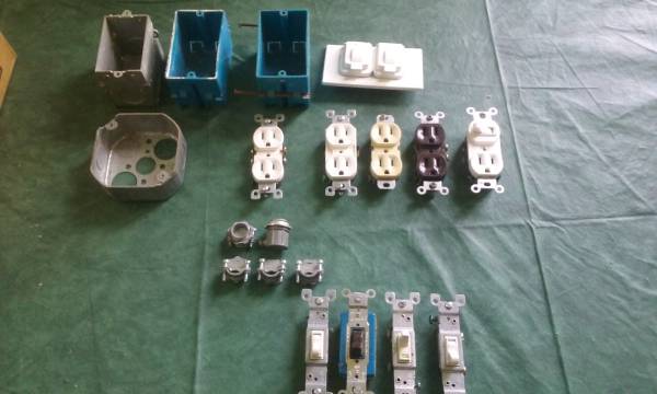 Electric wall Plug outlet socket switch box 1